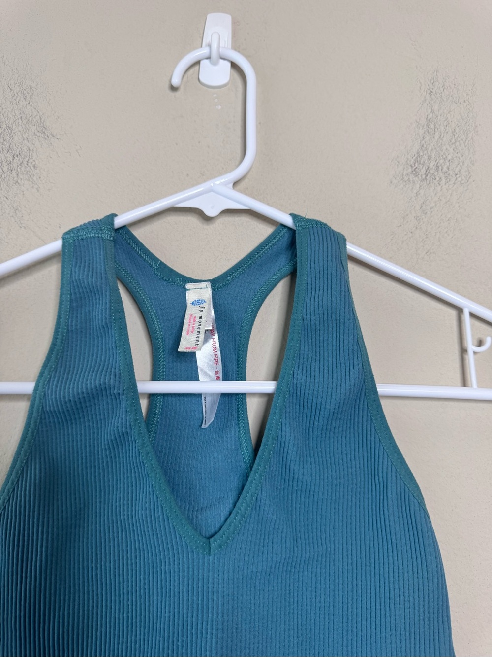 Free People Movement Free Throw Crop Top - Picture 4 of 9